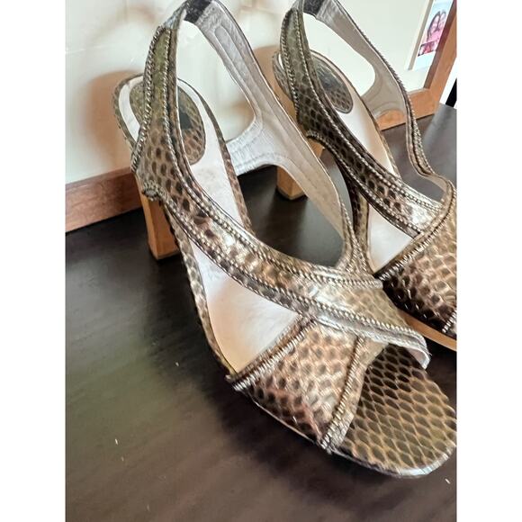 Vintage Frye Bronze Beaded Open Toe Slingback Wood Platform Heeled Sandal Sz 8.5 - Picture 7 of 15